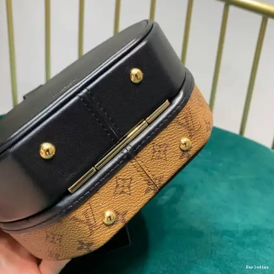 Cheap Vuitton Louis PETITE BOITE CHAPEAU 0611